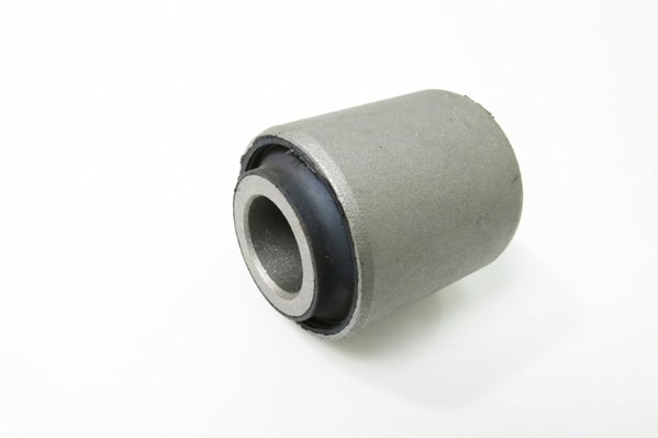 Load image into Gallery viewer, REAR LATERAL ARM BUSH Fits Toyota, LEXUS, LAND CRUISER, LX, LX450 J80 95-97, J80 90-97 - 7993 4
